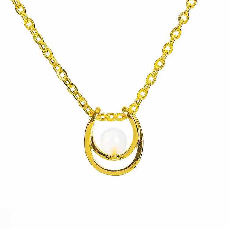 U-Shaped Pearl Pendant Crystal Necklace: Minimalist Niche Design for Luxury Aesthetic