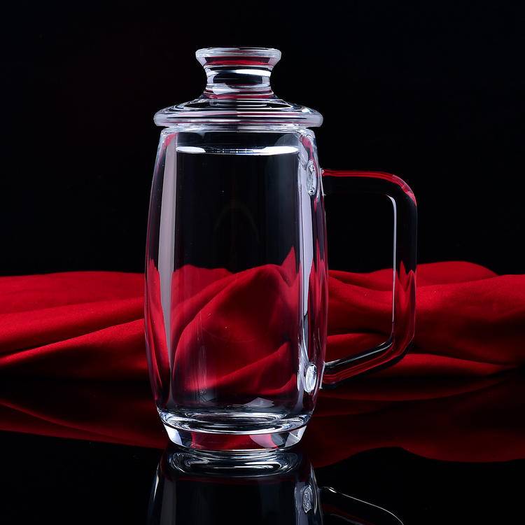 Natural Crystal Glass Tea Cup with Lid -Office Style, 200-250ml Capacity, 15.5cm Height