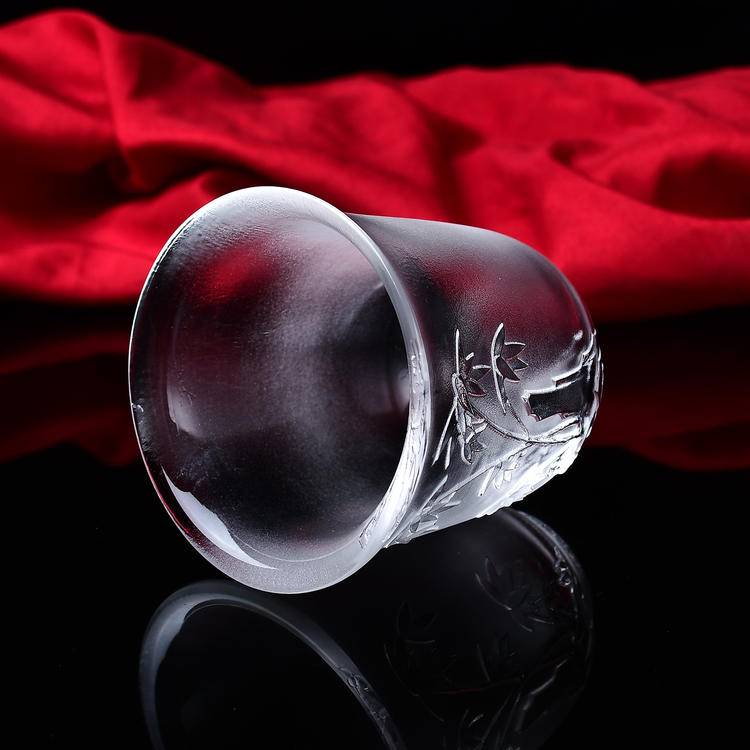 Crystal Melting Cup - Bamboo Base Handmade Healing Crystal Bowl for Meditation & Reiki