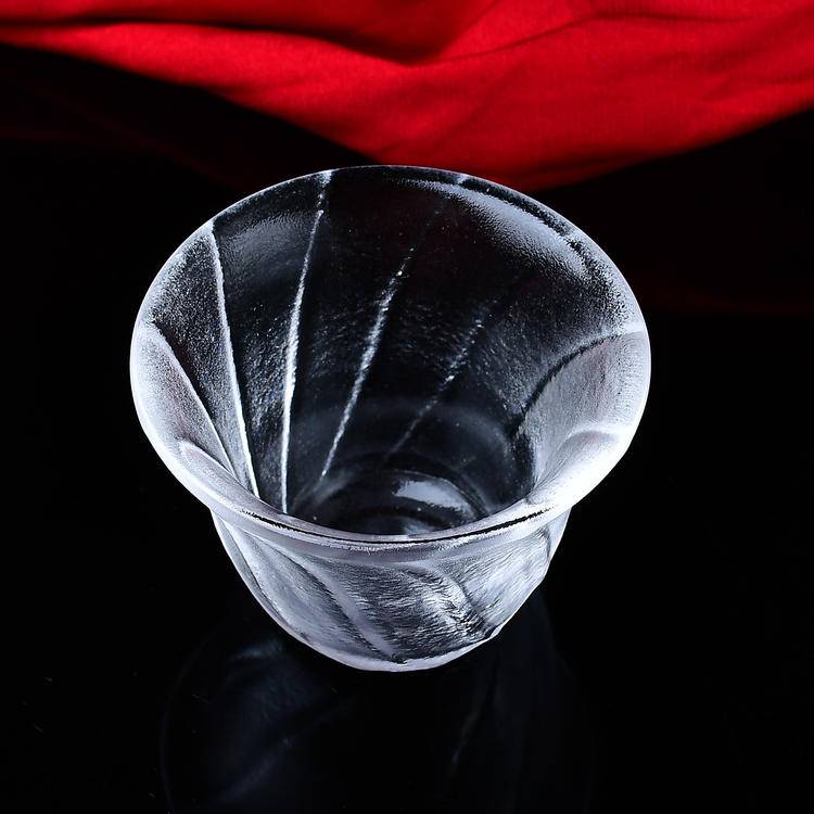 Natural Crystal Teacup - Handcrafted Magnolia Design |