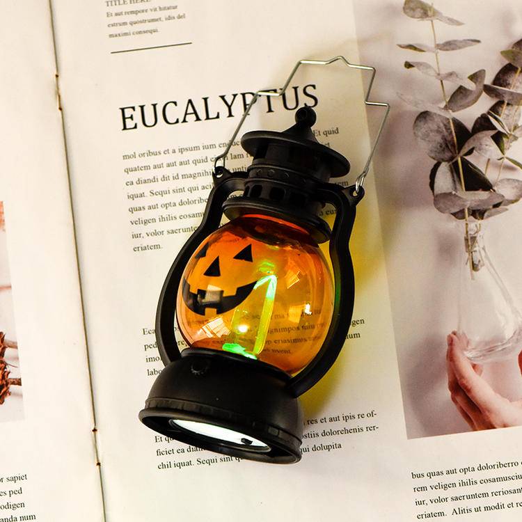 Spooky Halloween Handheld Lights: Pumpkin, Skull & Ghost LED String Decor