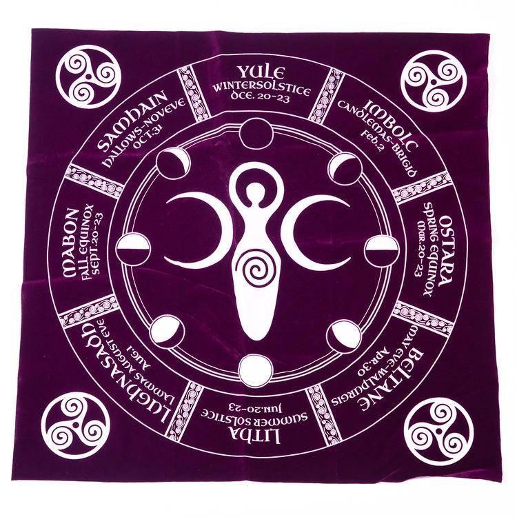 Mystical Tarot Tablecloth & Velvet Cloth Pad - Sacred Divination Mat with Non-Woven Patterns